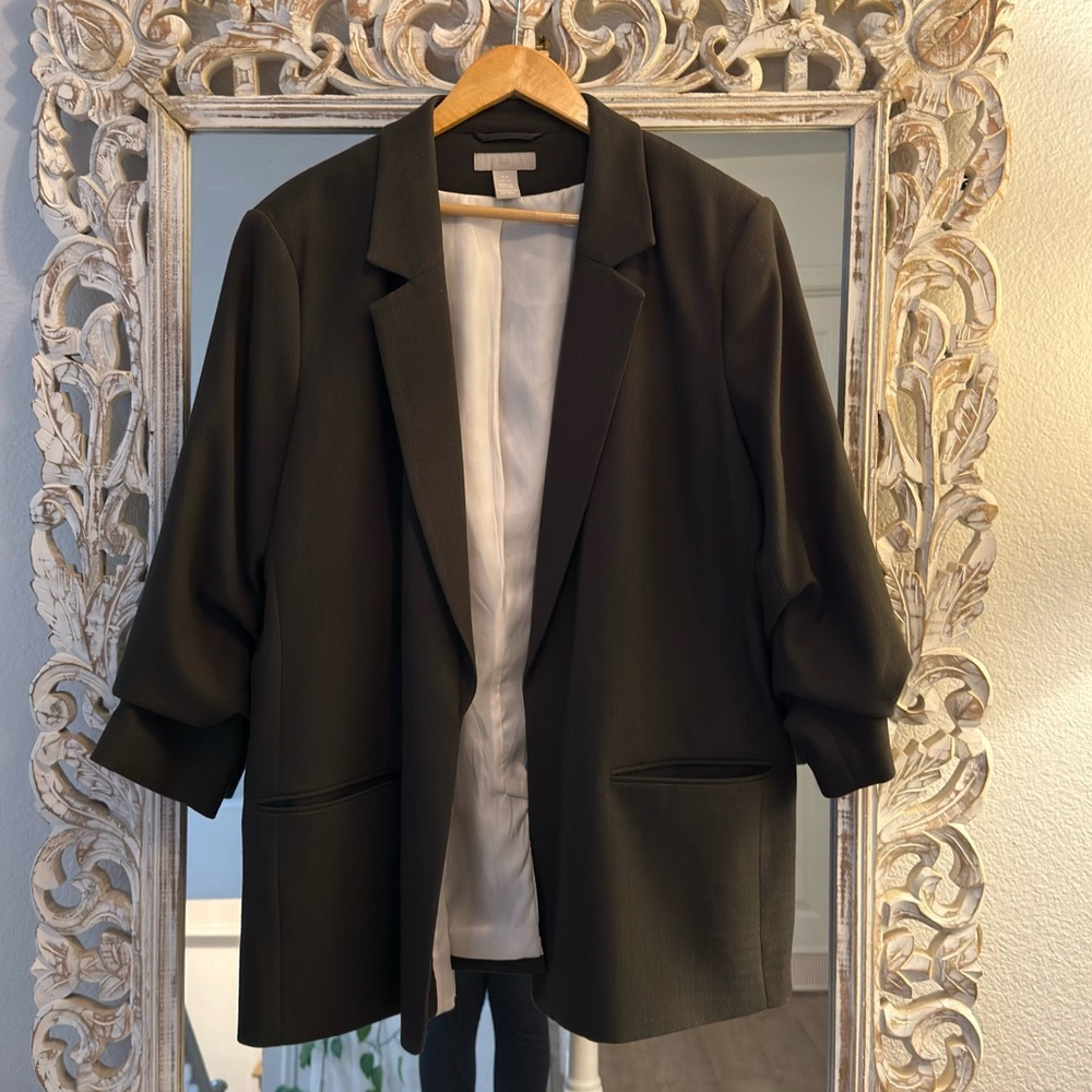 HM oversized green blazer